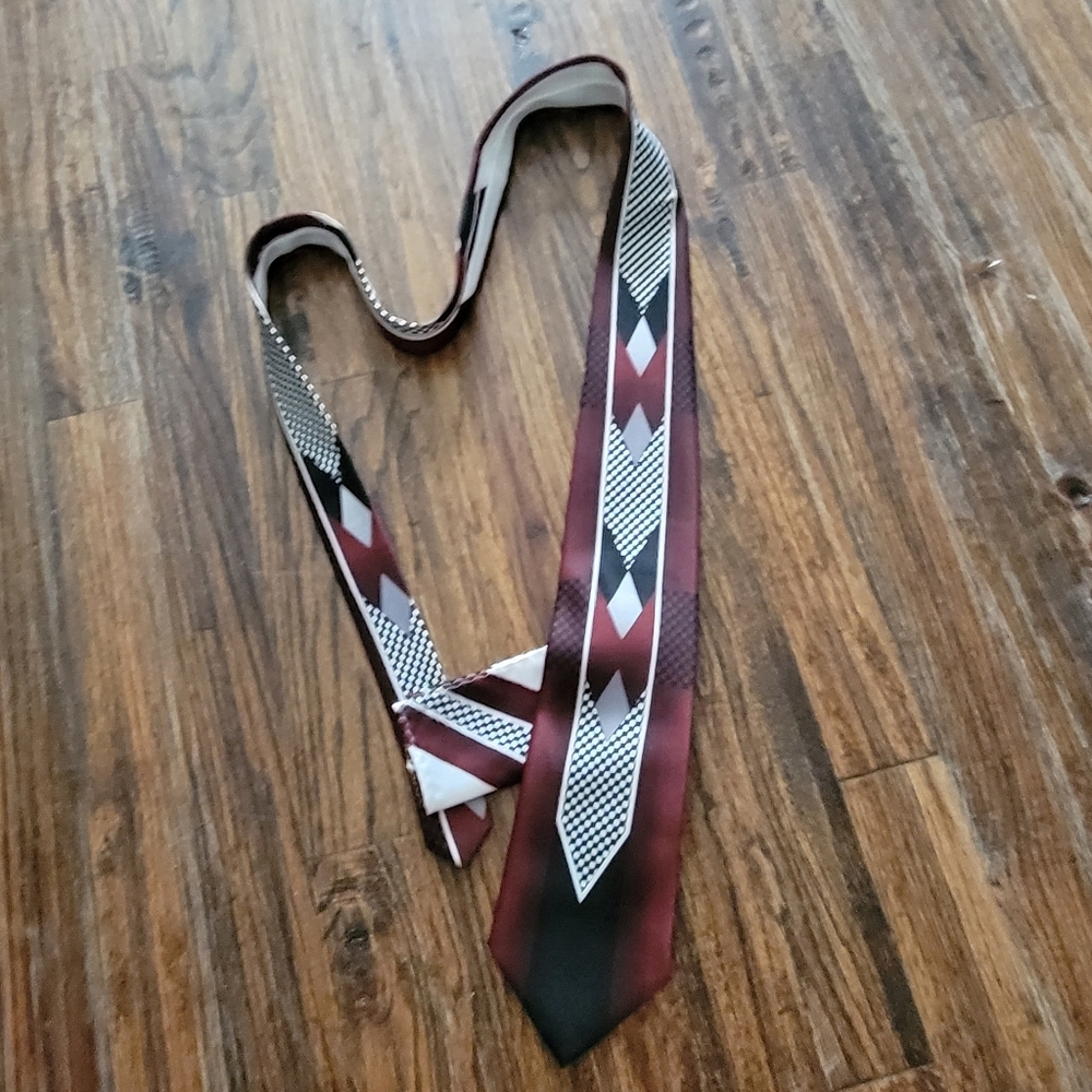 Vittorio Faria  Tie